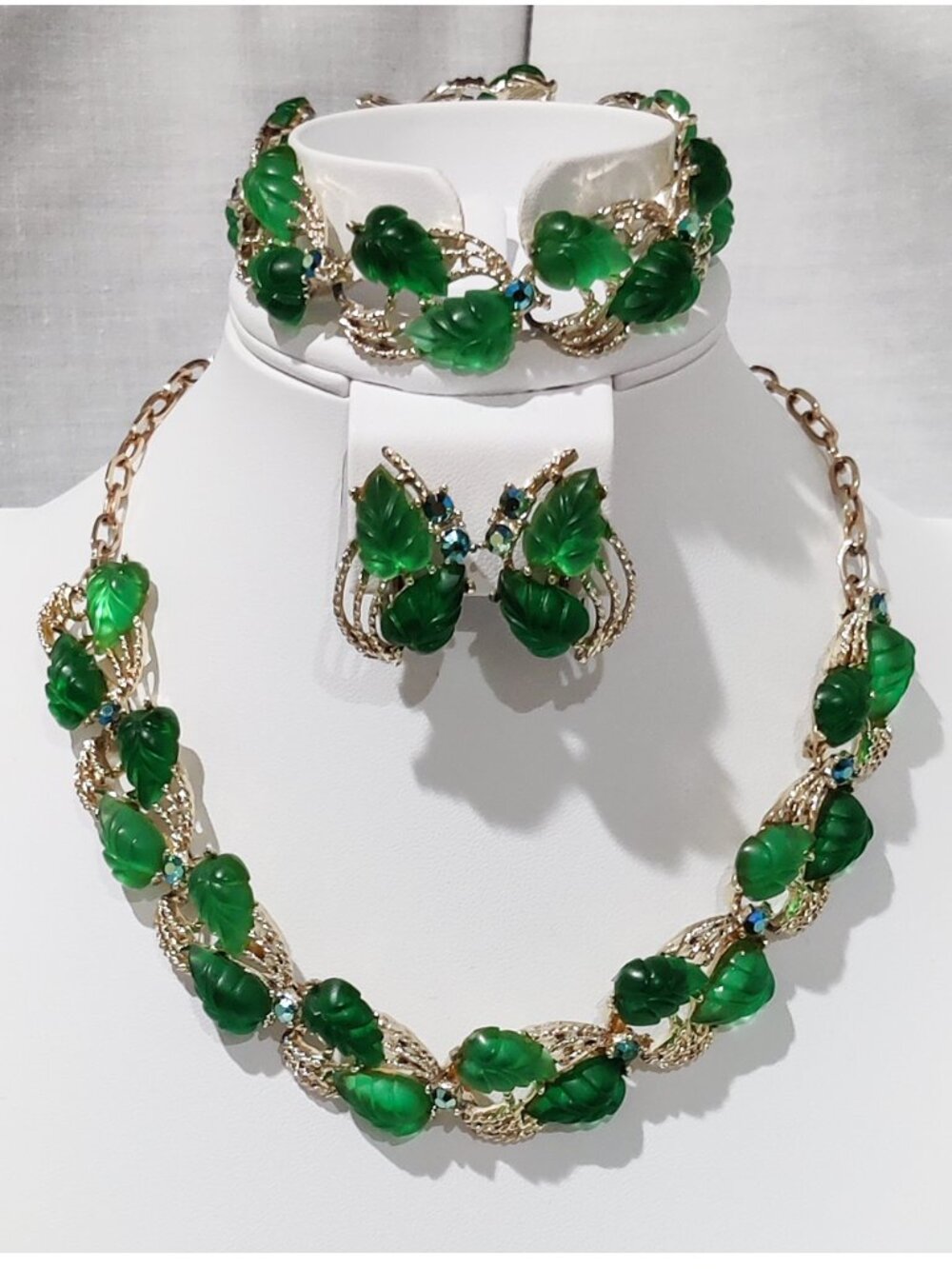 Vintage Coro François Green Fruit Salad Parure Necklace Bracelet Earrings